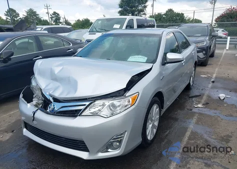 2014 Toyota Camry Hybrid Xle z USA, uszkodzony, nr VIN 4T1BD1FK5EU105964